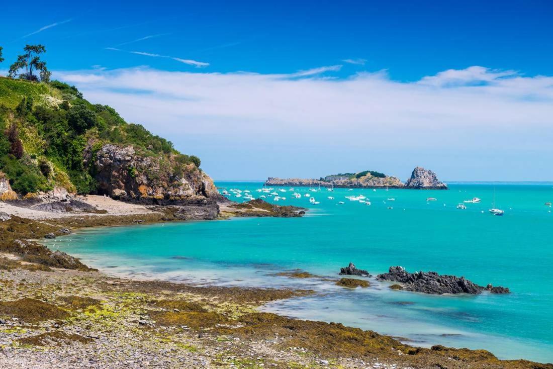 Cote Jardin - Cancale - Gite Standing - Proche Centre Et Port Ngoại thất bức ảnh